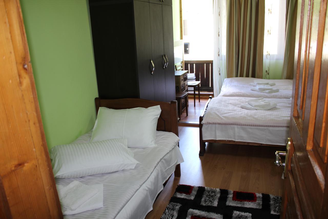 Salome Guest House Местія Екстер'єр фото