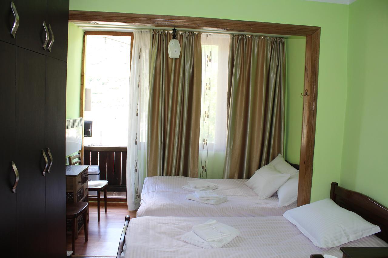 Salome Guest House Местія Екстер'єр фото