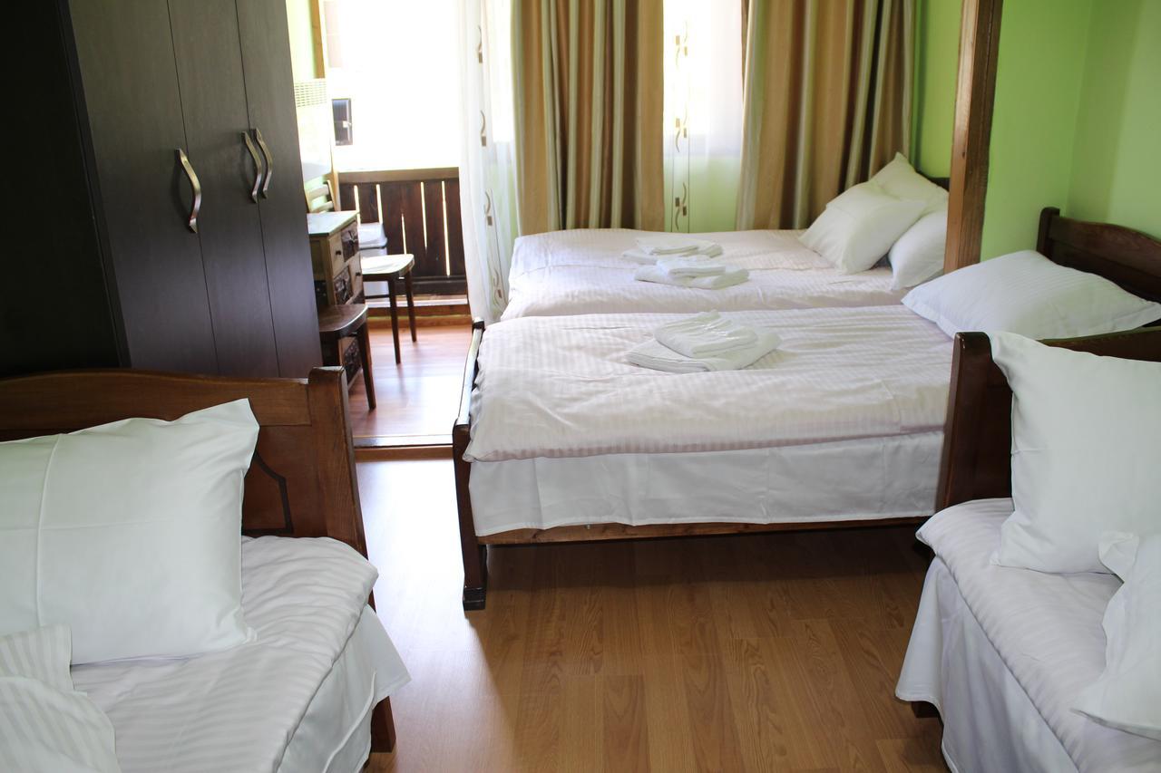 Salome Guest House Местія Екстер'єр фото
