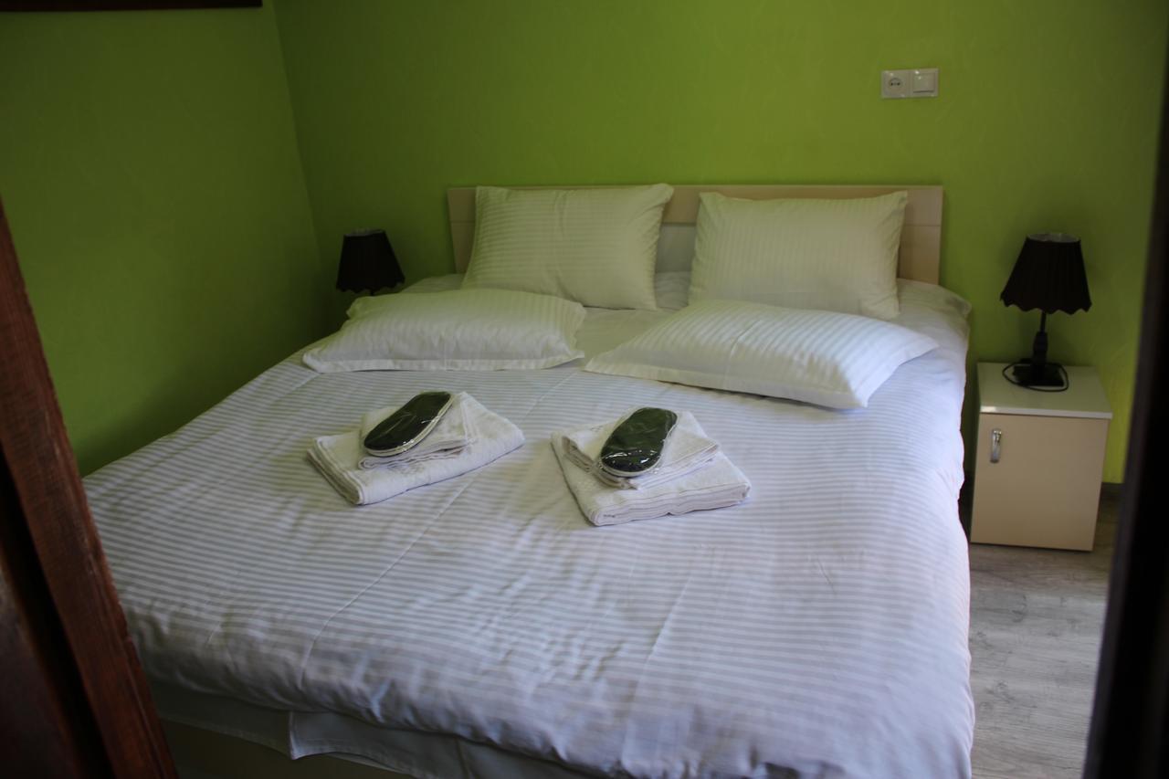 Salome Guest House Местія Екстер'єр фото