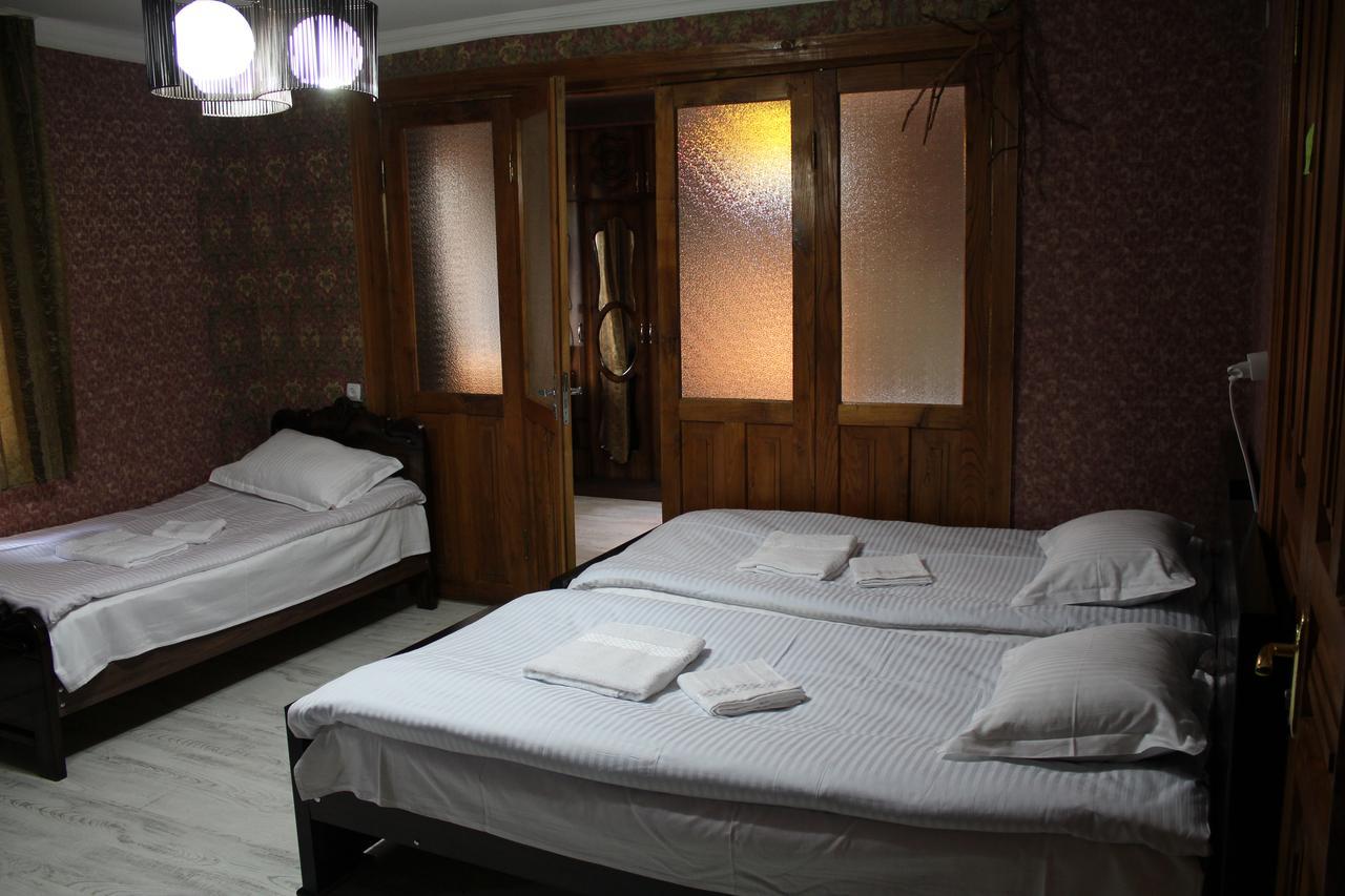 Salome Guest House Местія Екстер'єр фото