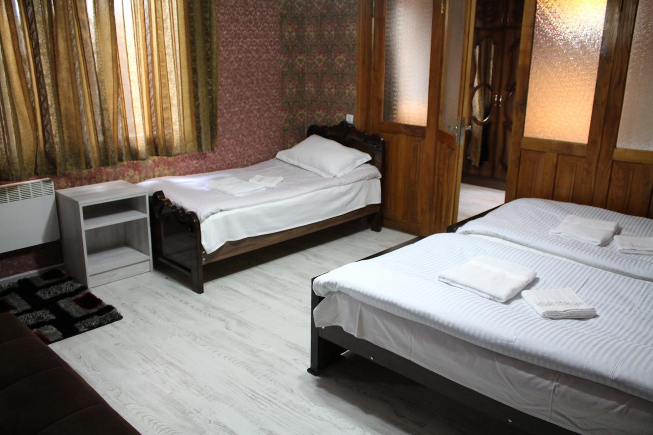 Salome Guest House Местія Екстер'єр фото