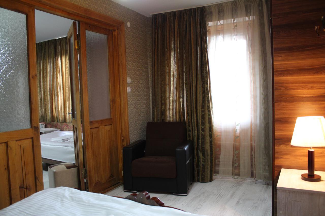 Salome Guest House Местія Екстер'єр фото