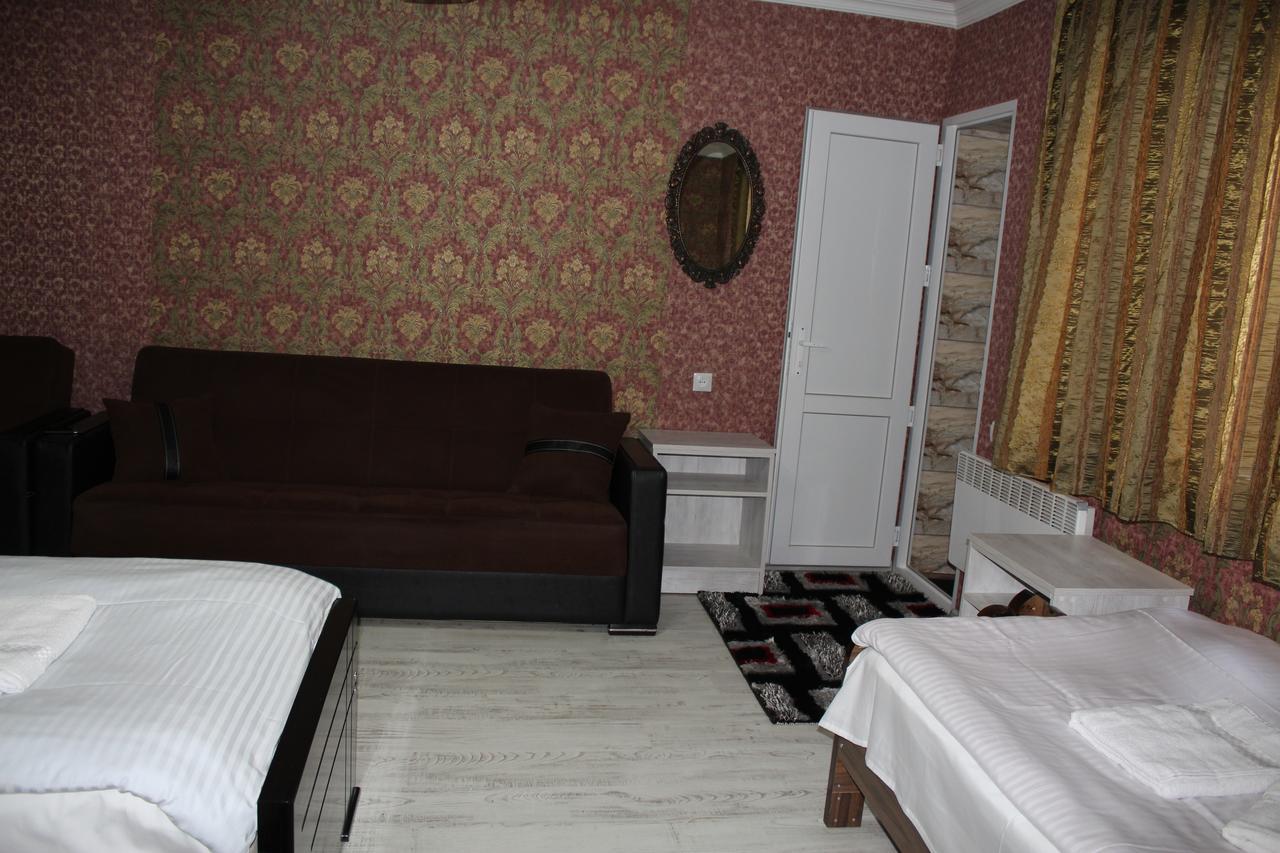Salome Guest House Местія Екстер'єр фото